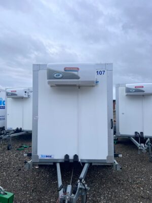 RT08-107 2.4m Chiller Trailer
