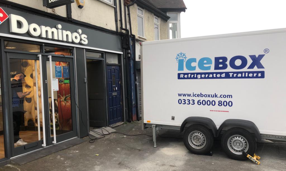 icebox-trailer-outside-dominos